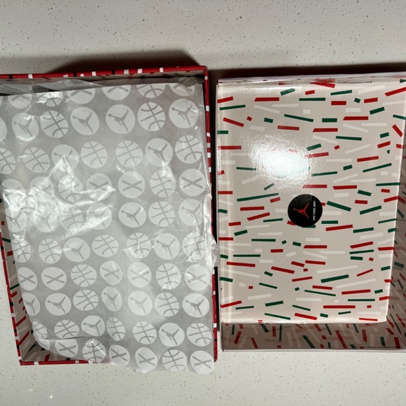 Air Jordan Nina 2 Retro SE - Picture 4 of 11